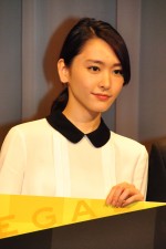 「肌が潤ってそうな女性有名人　ランキング」　第6位　新垣結衣