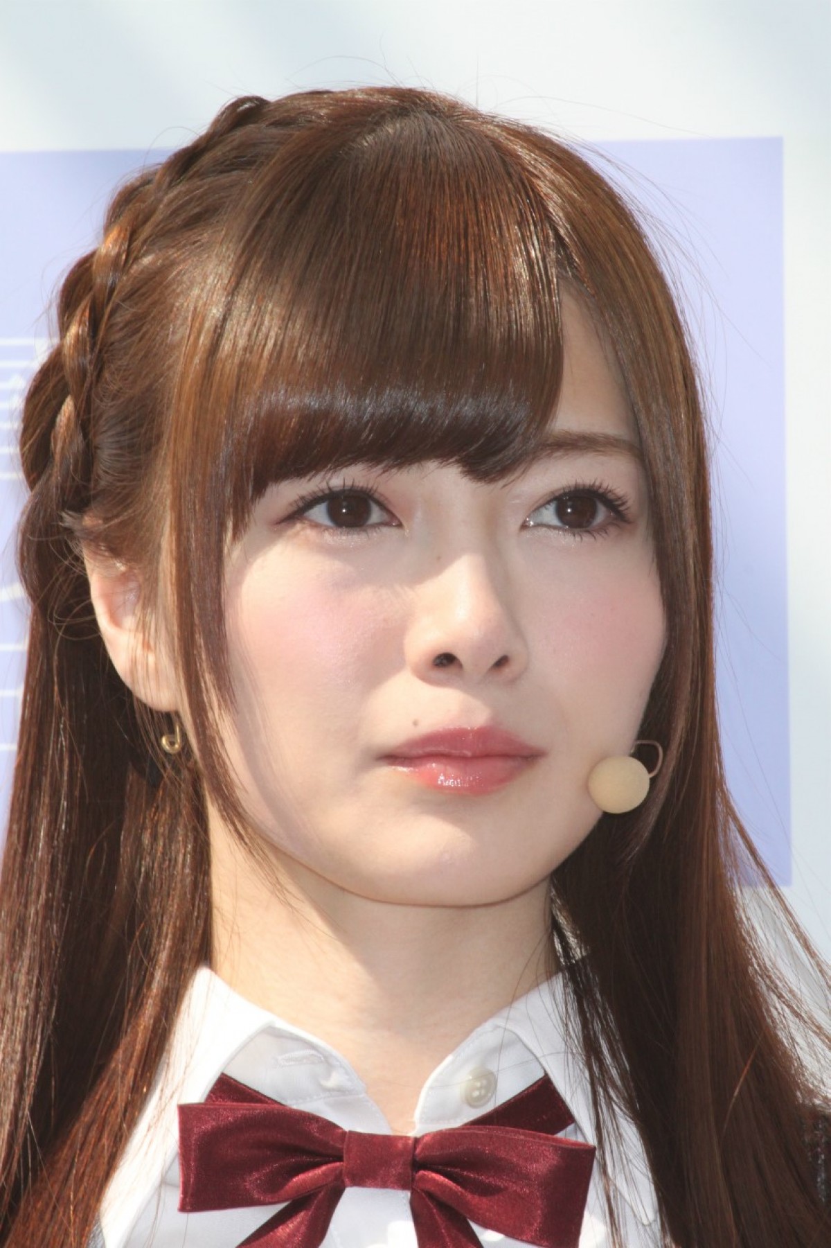 AKB兼任の乃木坂・生駒、まゆゆから激励「私が必ず守るからね」