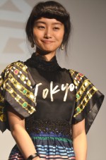 忽那汐里、『オー！ファーザー』完成披露試写会にて