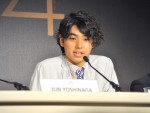 ＜カンヌ映画祭＞村上淳とUAの息子・村上虹郎、英語で堂々とスピーチ　