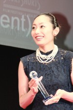 安藤美姫、SSFF＆ASIA 2014 オープニングセレモニーにて