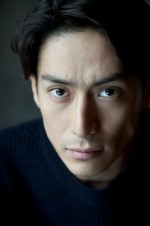 伊勢谷友介、『ザ・テノール　真実の物語』でアジア初進出！