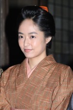 井上真央、『花燃ゆ』スタジオ取材会にて