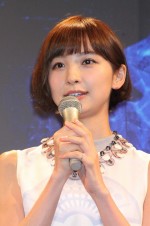 『家族狩り』制作発表記者会見に登壇した篠田麻里子