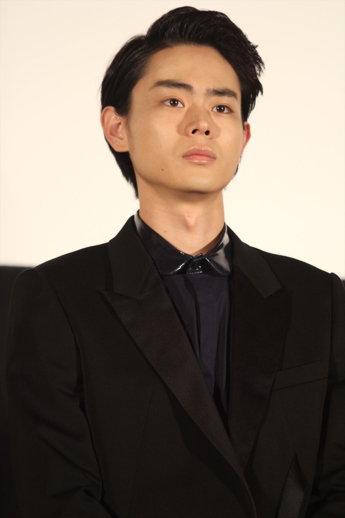 能年玲奈、「女性として見習わないと！」菅田将暉の完璧な女装ぶりに脱帽