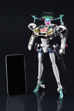 「GearTribe 初音ミクGTプロジェクト 2014Ver.」　現在GOODSMILE ONLINE SHOPでのみ予約受付中