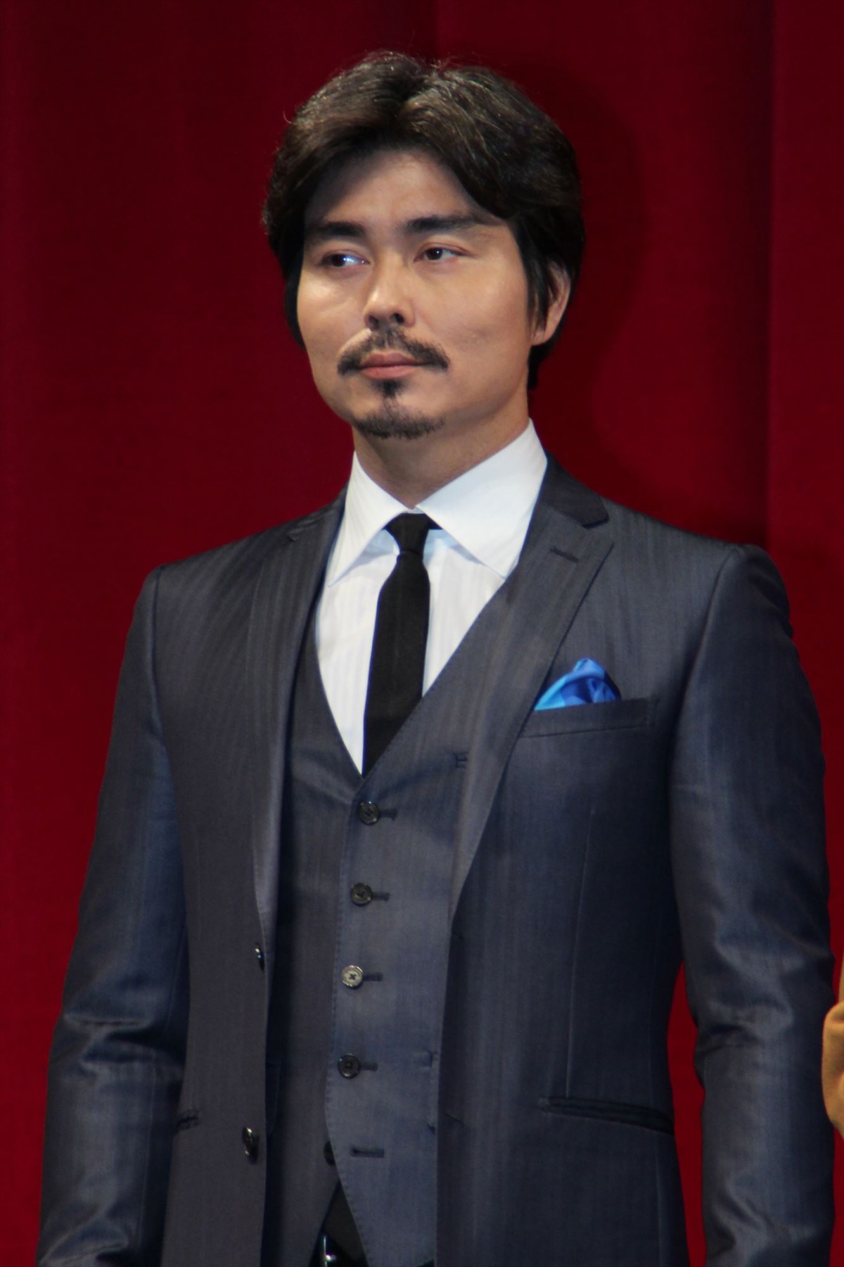 松坂桃李「前貼りは手強いヤツ」ユースケに毛を剃られ“ゲスなチャラ男”役に苦労