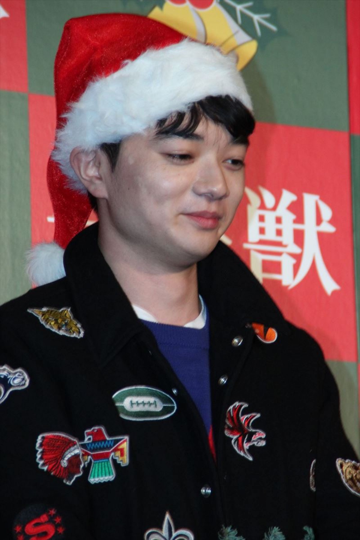 橋本愛、アントニオ猪木と「ミギークリスマス！1、2、3、ダー」