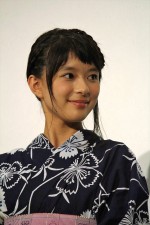 芳根京子、『向日葵の丘 1983年・夏』 完成披露試写会にて