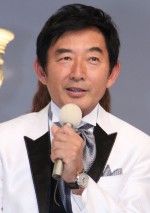 石田純一、「現在は更生中です」過去の私生活つっこまれ恐縮