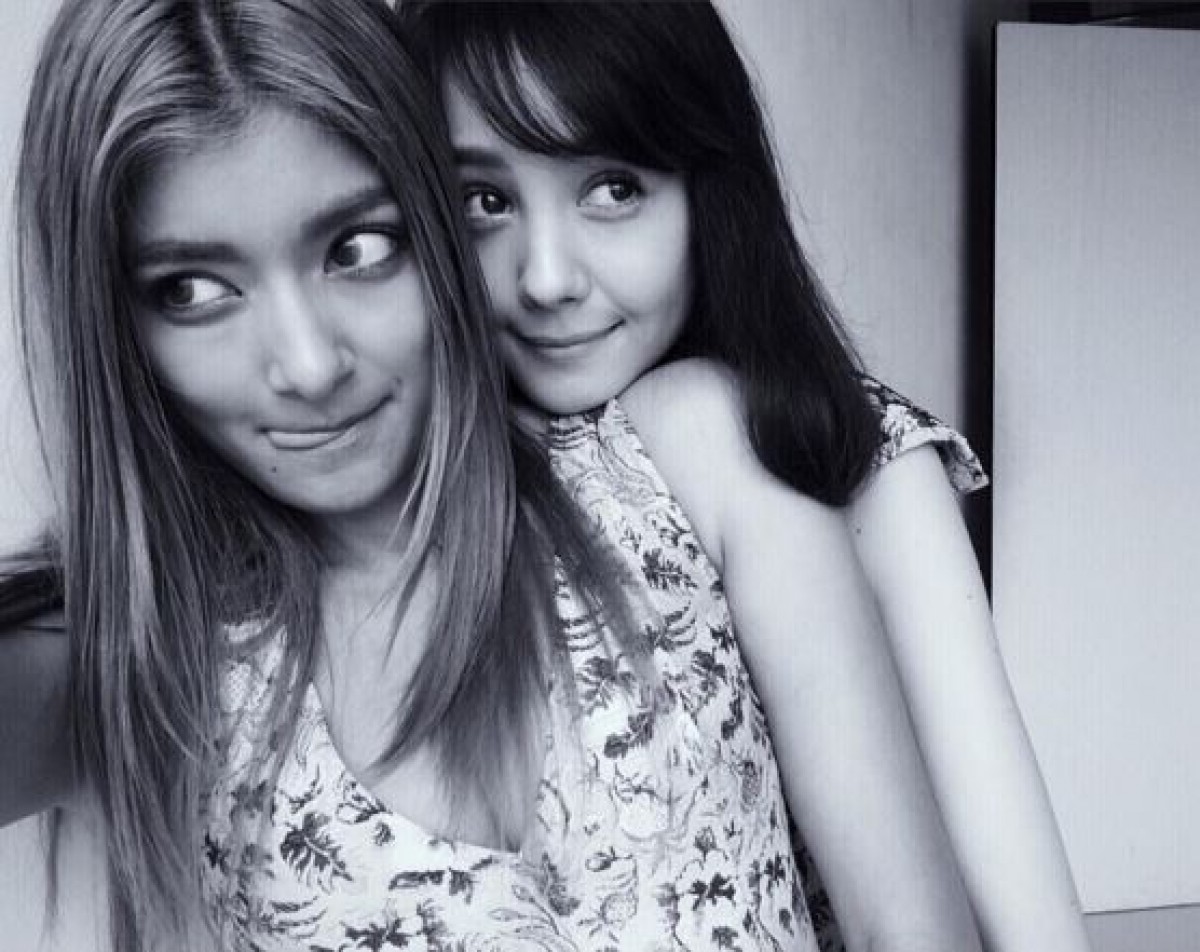 ローラ、トリンドル玲奈と仲良し2ショット