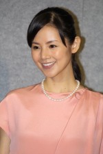 NHK木曜時代劇『ぼんくら2』の記者会見に出席した小西真奈美