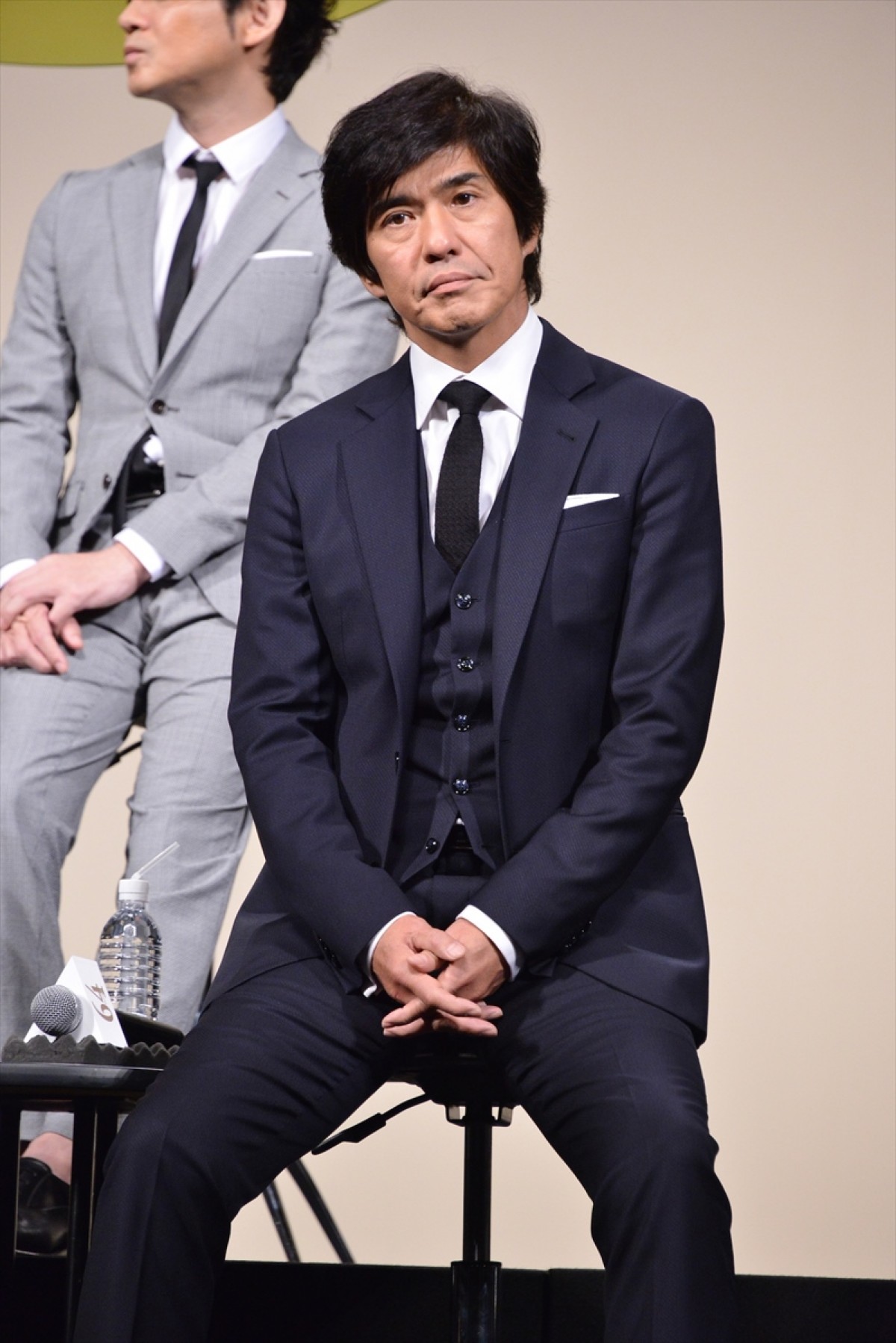 佐藤浩市、瑛太＆綾野剛から「お寿司食べたい」　豪華共演陣が“おごって”アピール