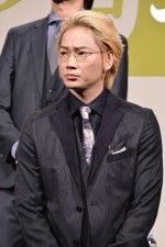 『64－ロクヨン－』完成報告会見に出席した綾野剛