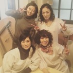 板谷由夏、チーム『遺産争族』解散を報告　榮倉奈々、室井滋、余貴美子と4ショット