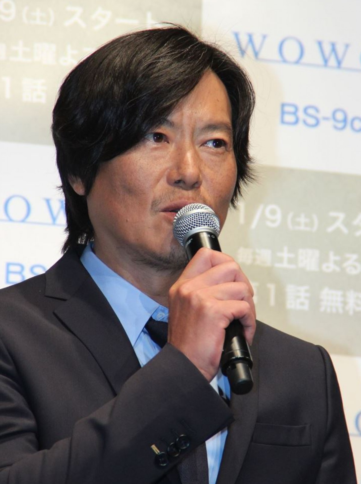 豊川悦司、鈴木京香のオーラは「紅白歌合戦レベル」と絶賛