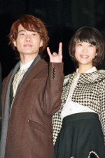 『TOO YOUNG TO DIE！若くして死ぬ』完成披露試写会に登壇した神木隆之介、森川葵