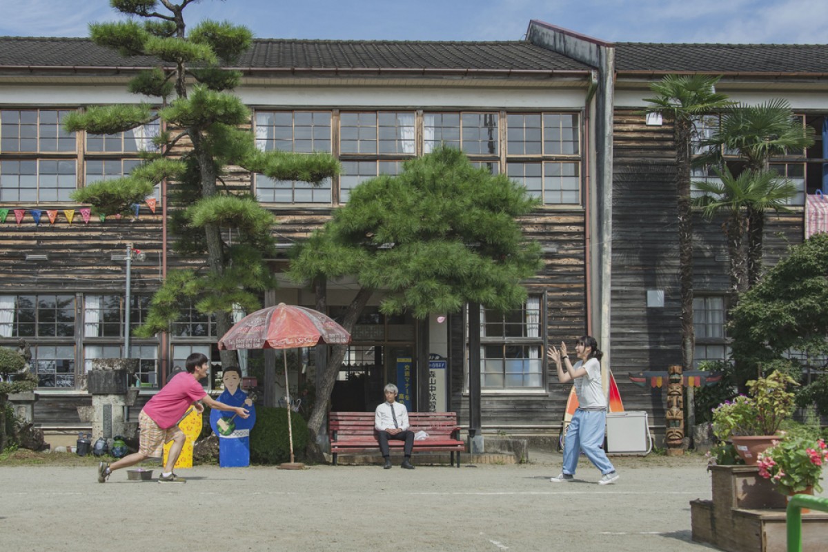 野村周平×賀来賢人、『森山中教習所』水風船で遊ぶ愉快なメイキング映像解禁！