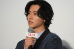 山崎賢人、『映画 妖怪ウォッチ』初日舞台挨拶に登場