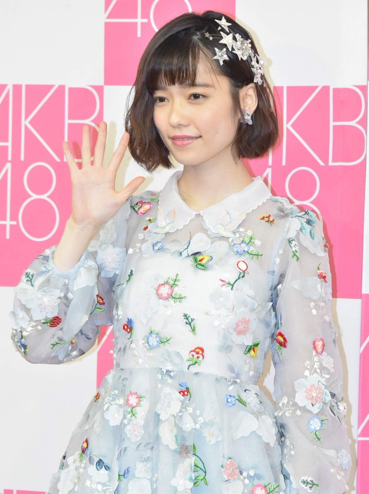 AKB48島崎遥香、卒業公演開催　恋愛解禁にウキウキ「アプローチ待ってます」