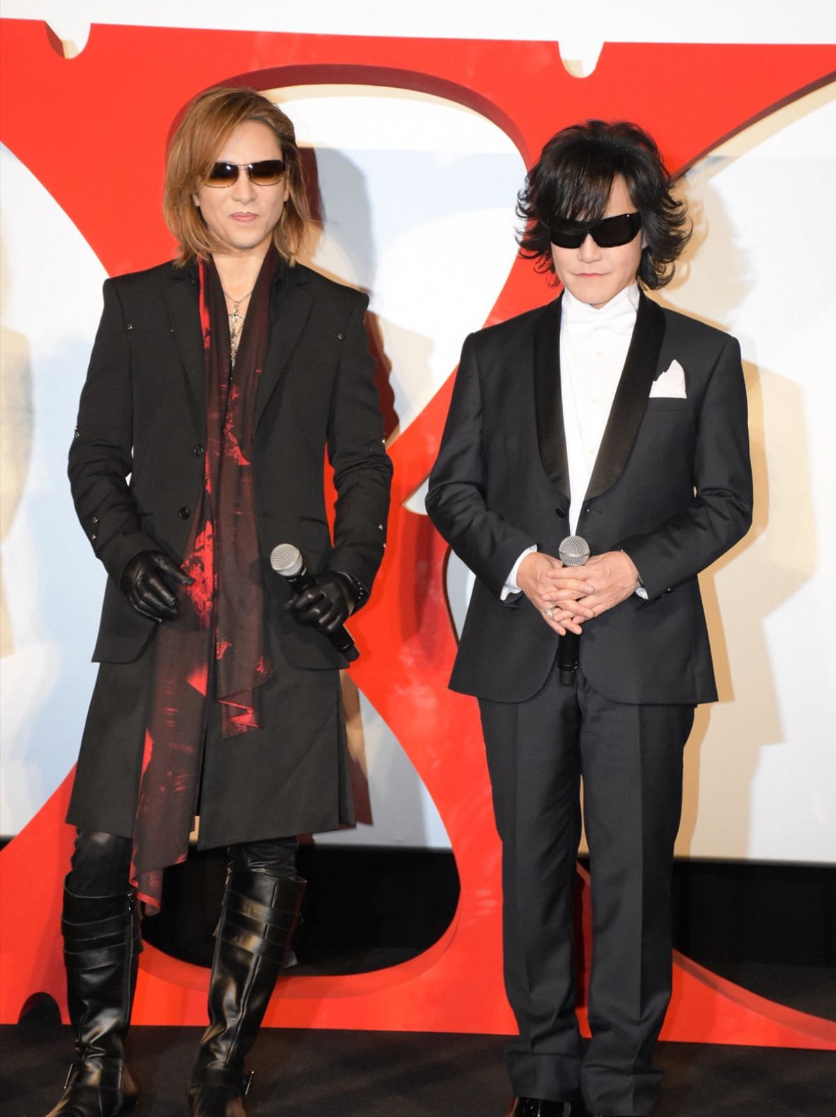 男泣きのYOSHIKI、HIDEの死後「精神科の治療を受けていた」と告白