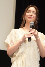 佐々木希、『光をくれた人』トークイベントに登壇