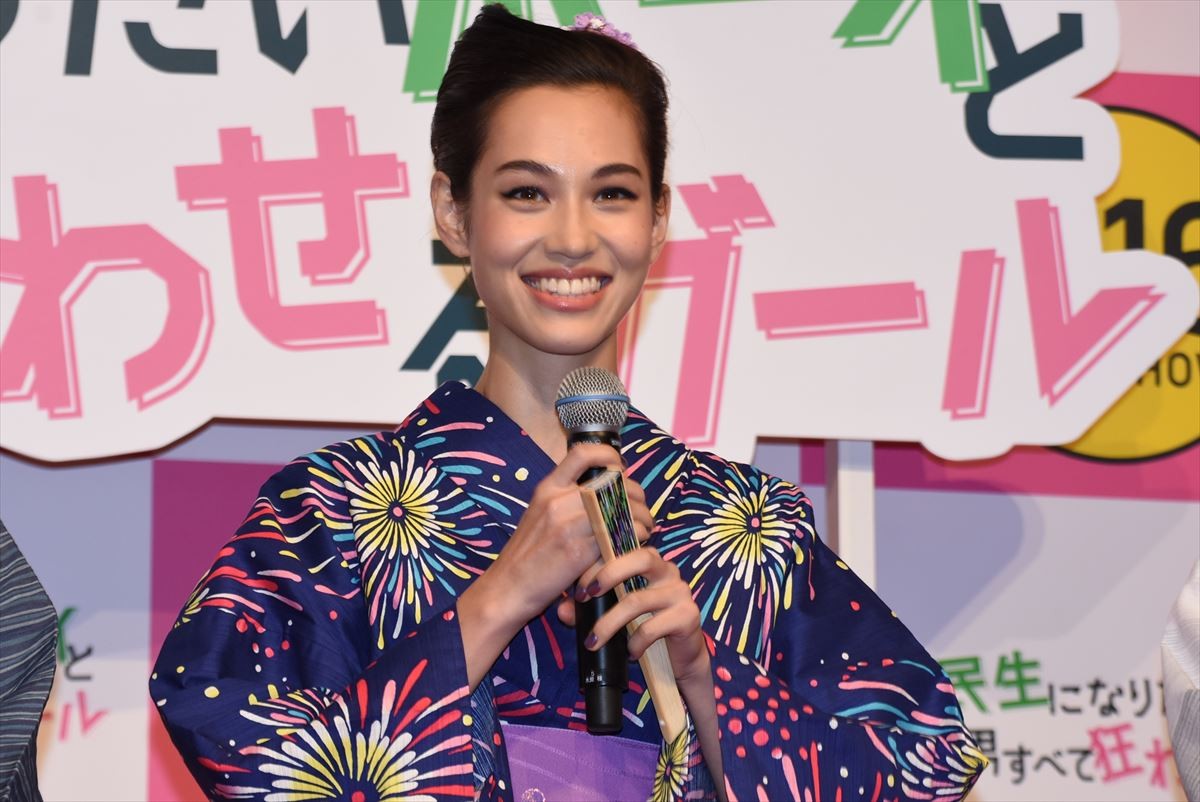 水原希子、妻夫木聡と共演のラブコメで意外な役作り「クリーム毎日塗っていました」