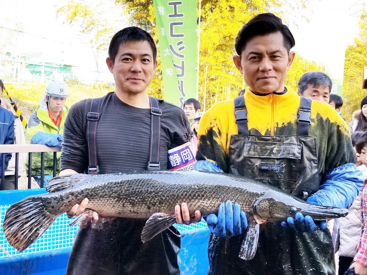 今夜放送！『池の水ぜんぶ抜く大作戦』スペシャルに満島真之介＆平野ノラ参戦