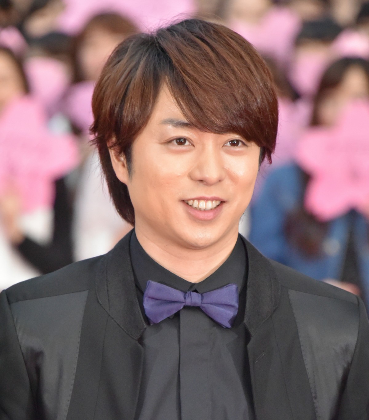 嵐・櫻井翔、広瀬すずとトレーニングに励み“汗だく”