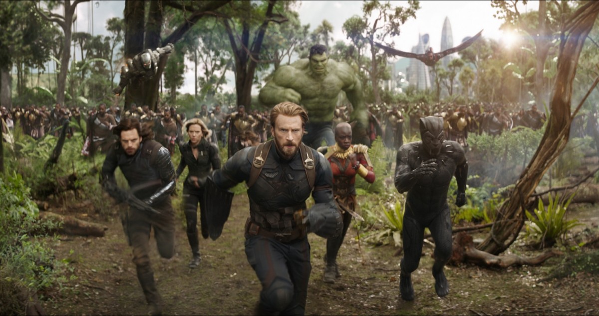 『アベンジャーズ』、C・エヴァンスがブラックパンサーとの関係語る