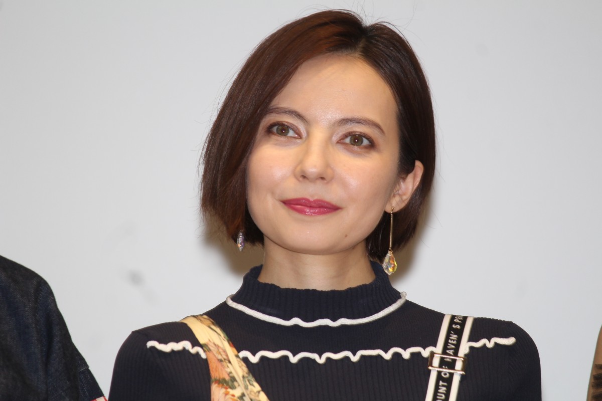 ベッキー、意外な特技“早脱ぎ”発覚「里見浩太朗さんの次に速いそうです」