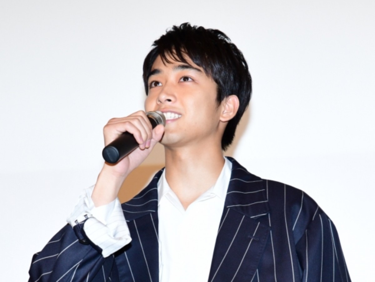 小関裕太、玉城ティナとの首噛みシーンは「5～6時間くらいかかって…」