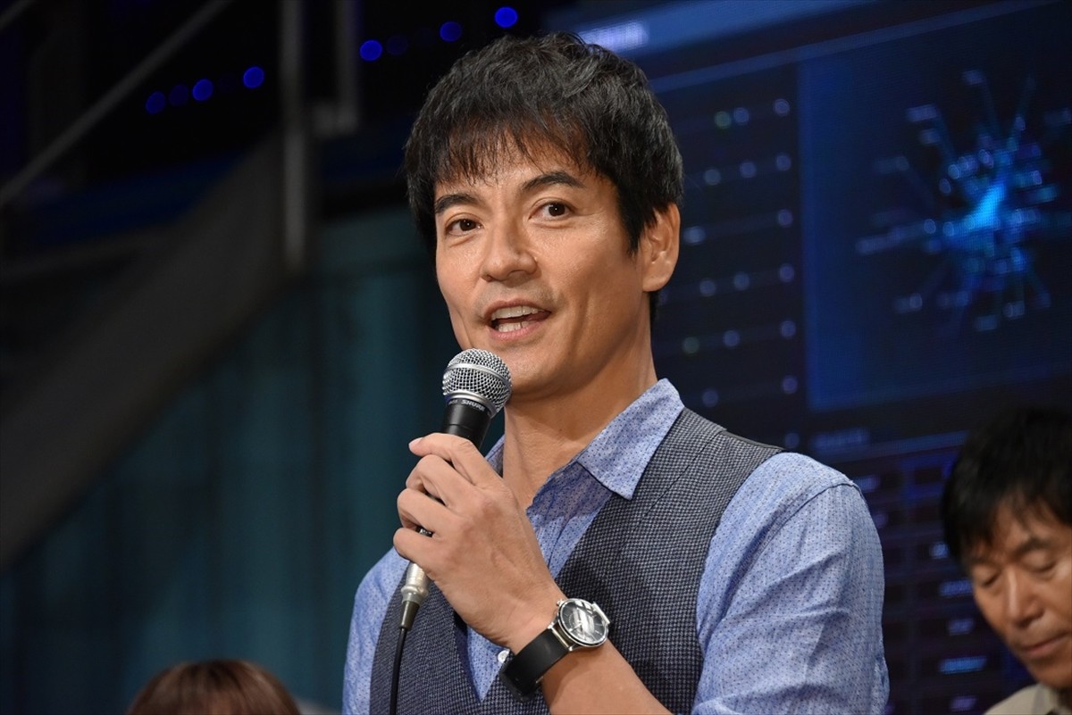 沢村一樹、50歳で月9初主演 「初体験の夜を皆さんと」エロ男爵らしくPR