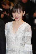 『万引き家族』第71回カンヌ国際映画祭レッドカーペットに登場した松岡茉優