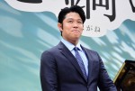 鈴木亮平、『羊と鋼の森』完成披露試写会に登場