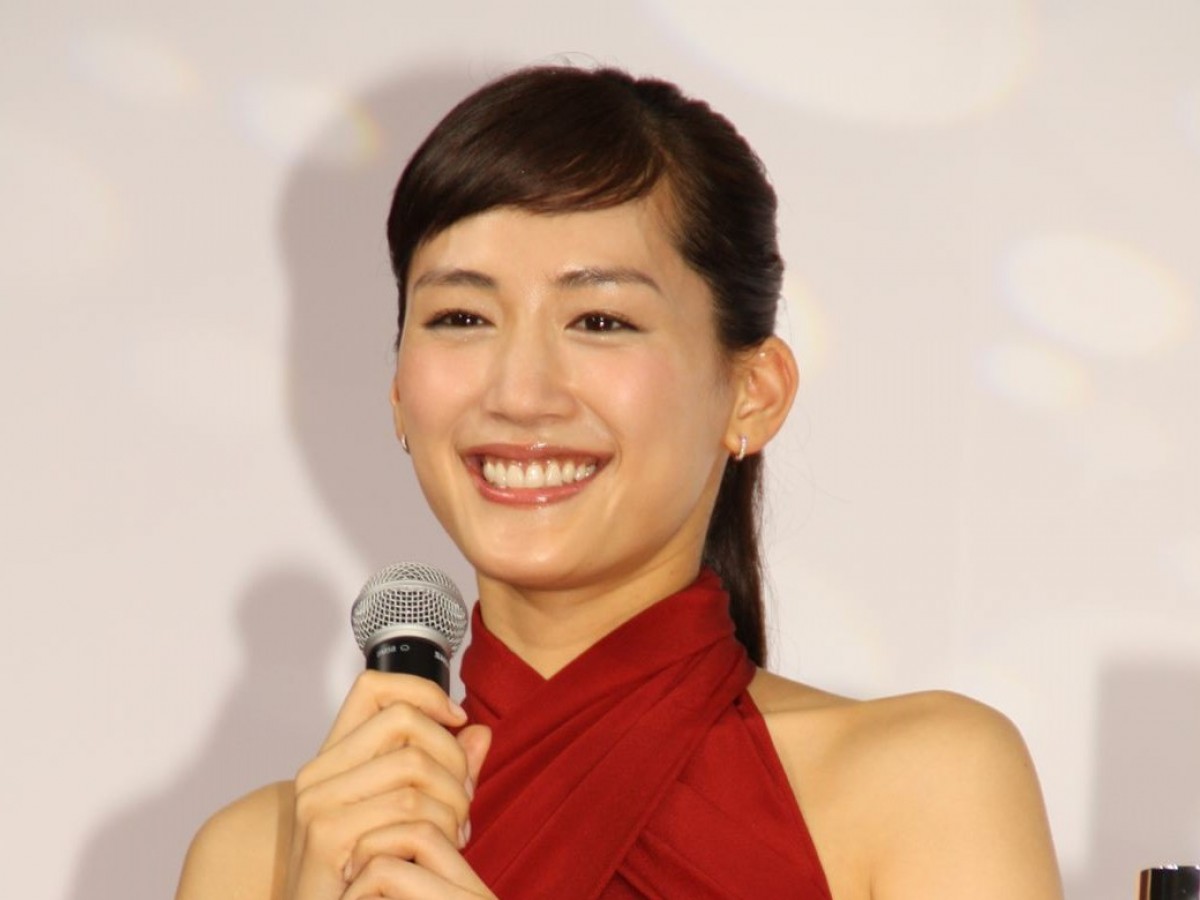 新垣結衣＆松坂桃李、「一緒に花火大会デートがしたい芸能人」第1位に