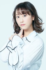 木曜ドラマF『ブラックスキャンダル』に出演する松井玲奈