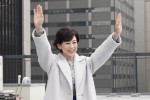 『SUITS／スーツ』をクランクアップした鈴木保奈美