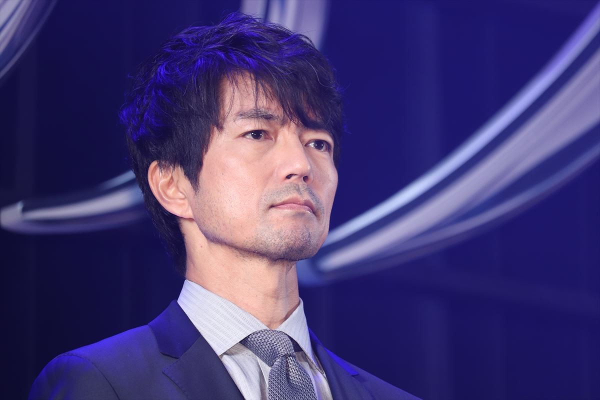 滝沢秀明、芸能界引退は「さよならではなく、行ってきます」