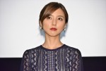 『青の帰り道』完成披露上映会に登壇した真野恵里菜