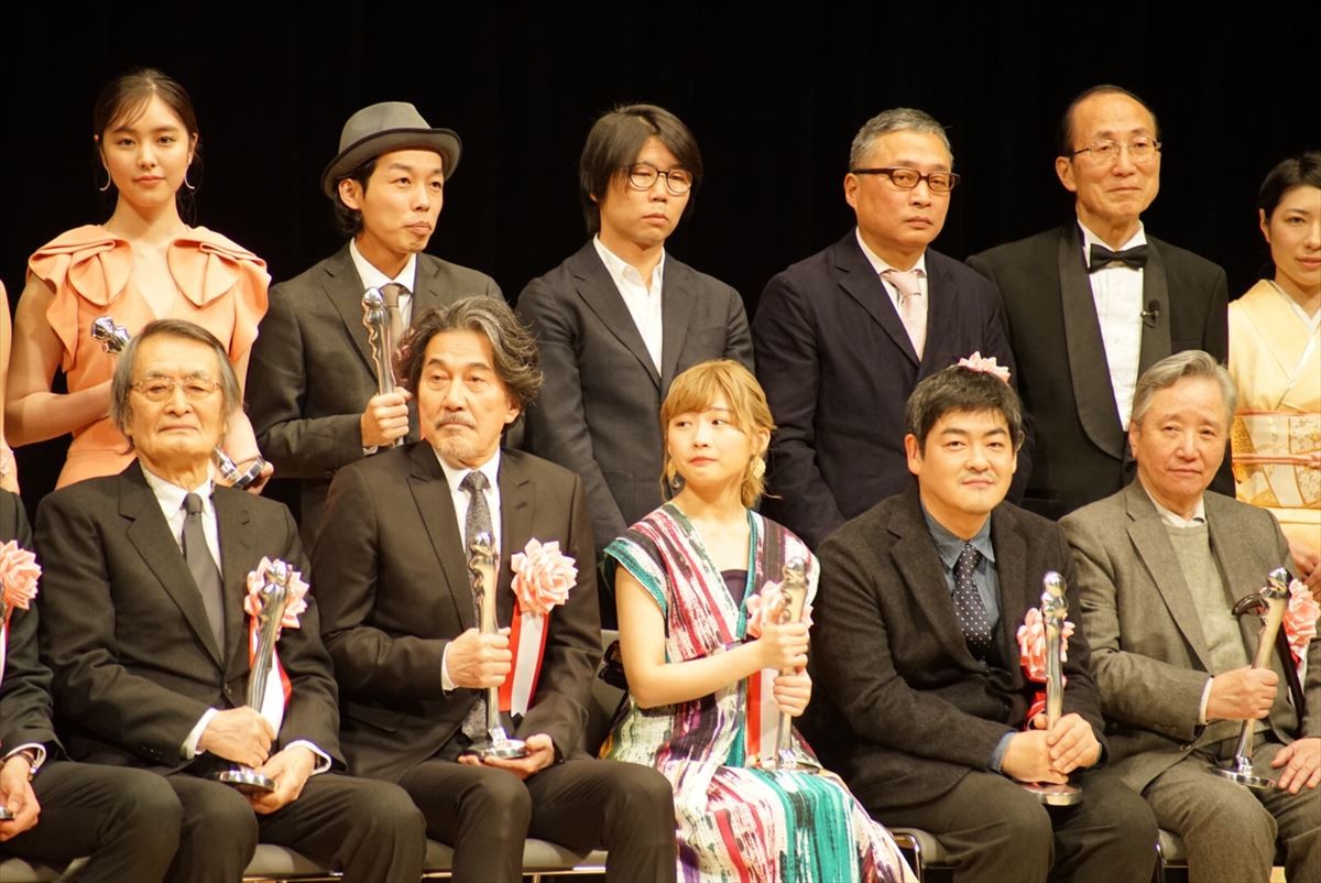 東出昌大、『ヨコハマ映画祭』主演男優賞受賞！ 共演者からの「何考えてるかわからない」に苦笑