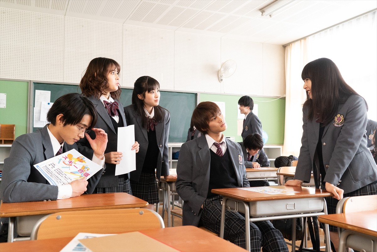 今夜『僕の初恋をキミに捧ぐ』、桜井日奈子が事故に遭ったと聞いた野村周平は…