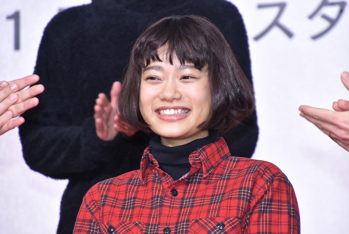 杉咲花、モチベーションの上げ方は「食べること」 撮影現場が“お菓子の国”に