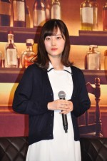 土曜ドラマ9『神酒クリニックで乾杯を』記者会見＆1話試写会に登場した山下美月