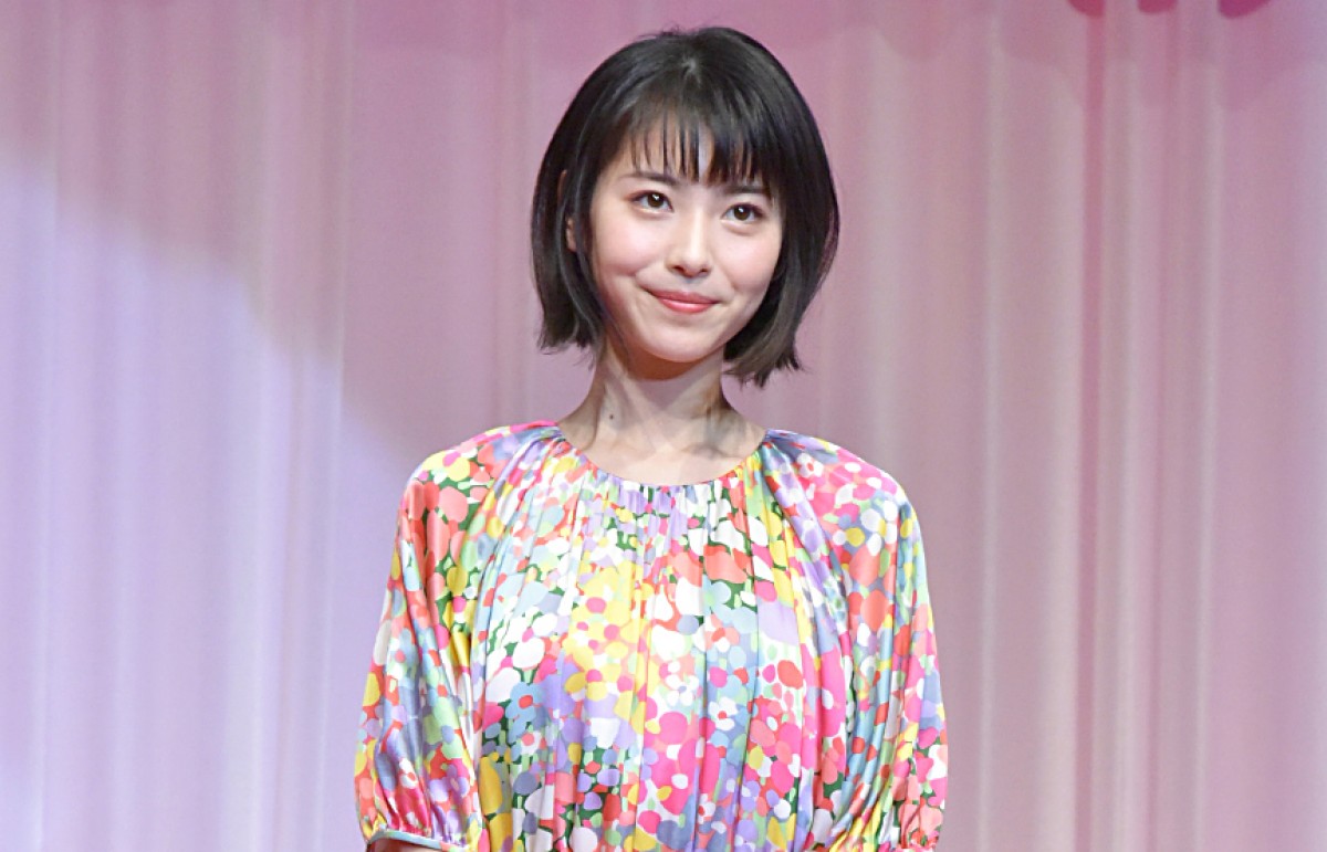 浜辺美波、女優業「頑張る」もお年玉は「しばらくもらうつもり」