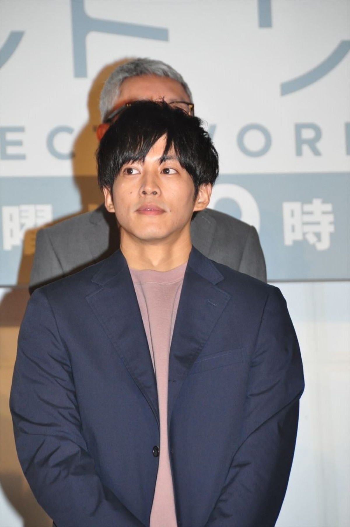 松坂桃李、初恋がらみでヤンキー8人に囲まれ…散々な恋愛エピソード告白