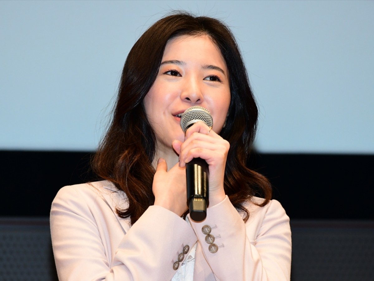 吉高由里子、ギャン泣きを告白　役者業は「悩みだらけじゃない？」