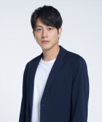 オトナの土ドラ『仮面同窓会』に主演する溝端淳平