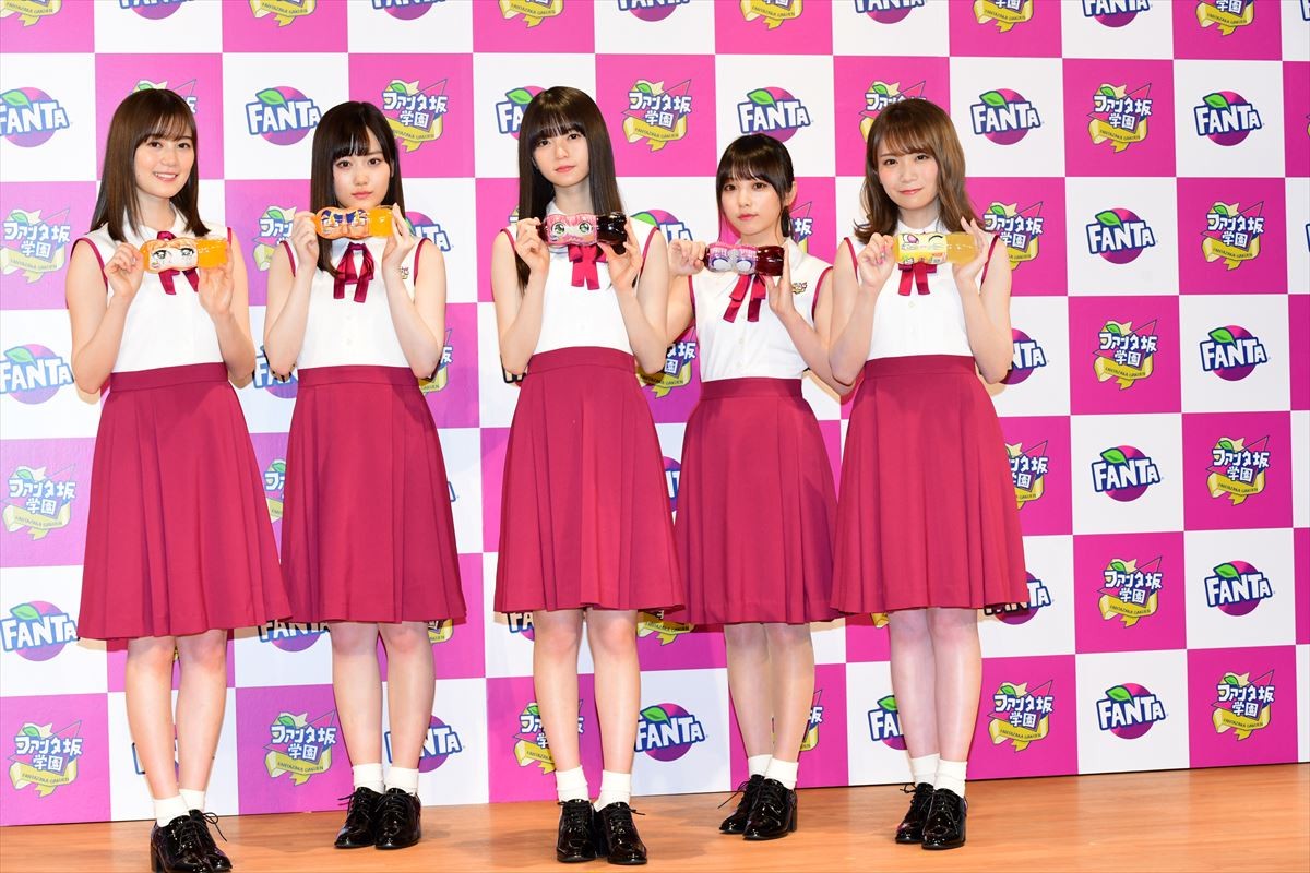 乃木坂46・秋元真夏、CMで挑戦した“変顔”に「恥ずかしい」と照れ笑い