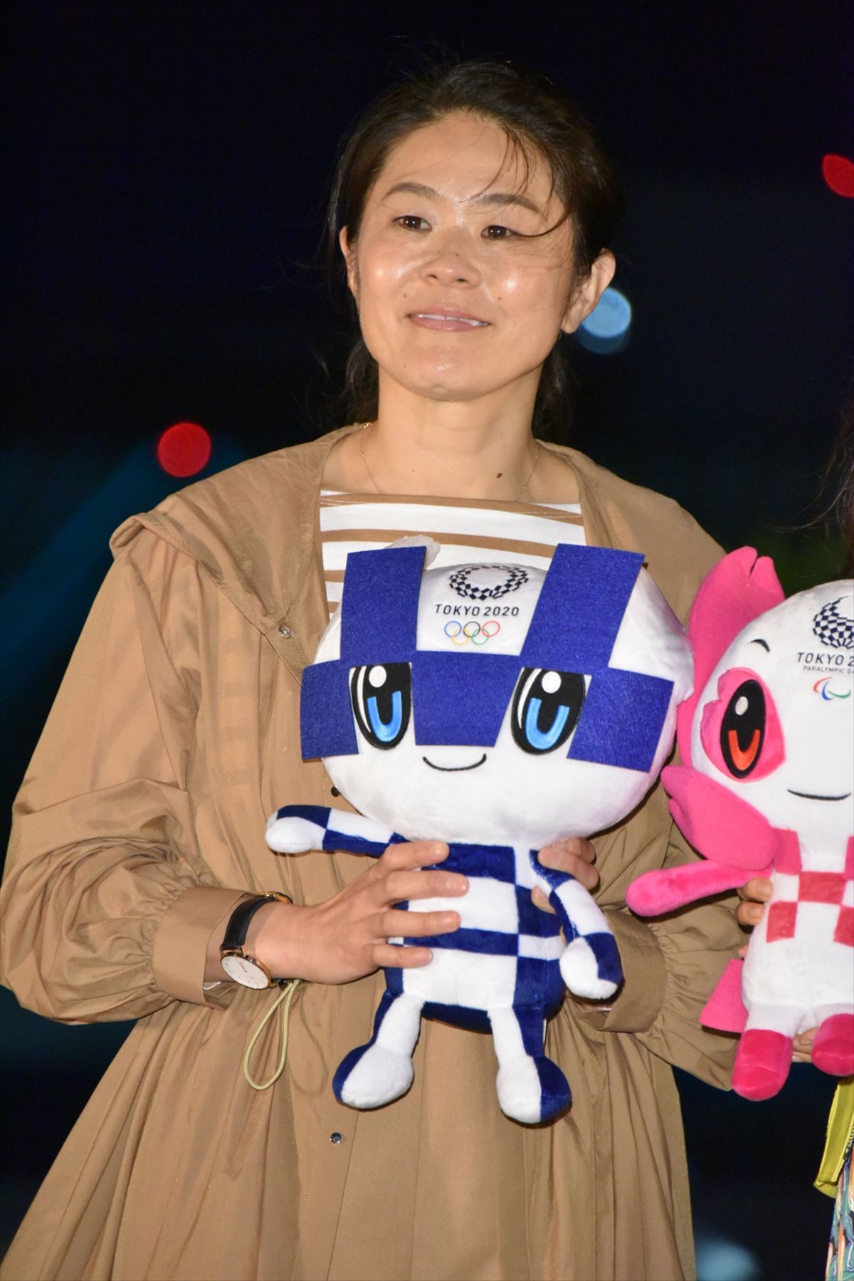 倉木麻衣、強風に負けず熱唱！ 東京五輪に「ワクワクしている」